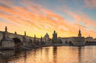 Sonnenaufgang in Prag von Michael Valjak Miniaturansicht