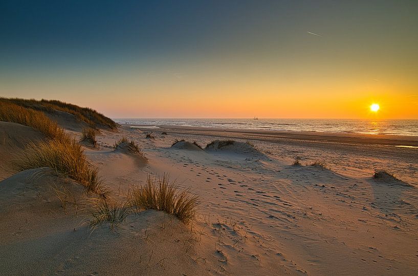 Dunes near Petten by peterheinspictures