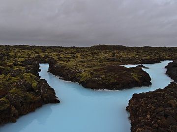 Blue lagoon in grey by Timon Schneider