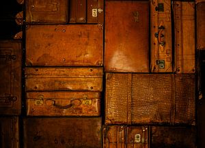 Vintage Lederkoffer – Reise-Nostalgie in Warmen Brauntönen