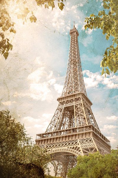 Eiffelturm - das Wahrzeichen von Paris im Sommer von Günter Albers