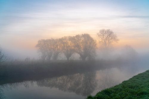 Mistige morgen langst de Dender