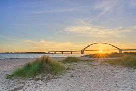 Abends am Fehmarnsund Strand von Michael Valjak