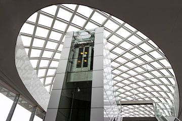 Metro ingang Den Haag Centraal