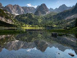 Sebensee with dragon head (Mountain Mieminger Kette)