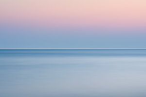 Silence on the horizon