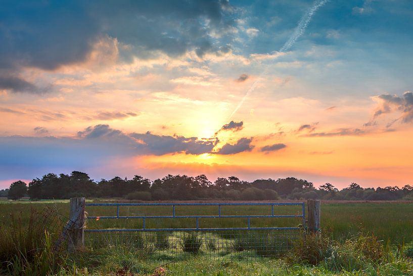 Heute Morgen, als das Licht anging.....  Sonnenaufgang Leekstermeer von R Smallenbroek