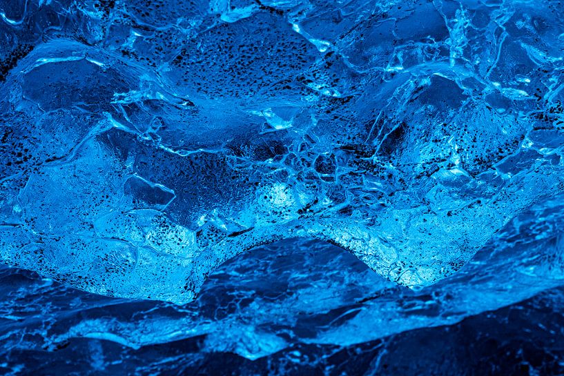 Blau ist also die Farbe des Eises! von rik janse
