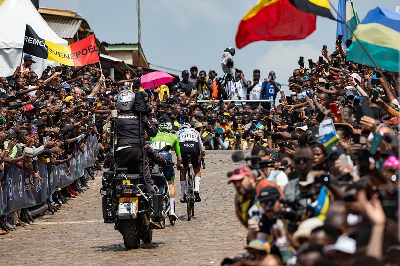 Mur de Kigali (Coupe du monde 2025) par Leon van Bon