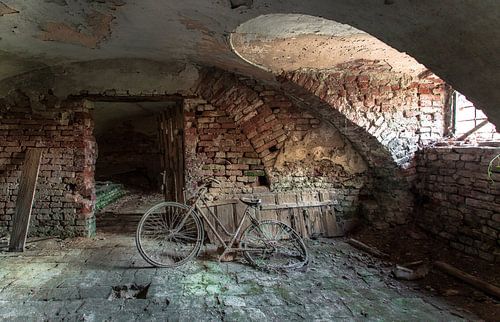 Roestige fiets Urbex