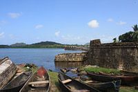 Canoes and fort