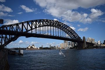 Sydney Harbour Bridge by Britt Lamers