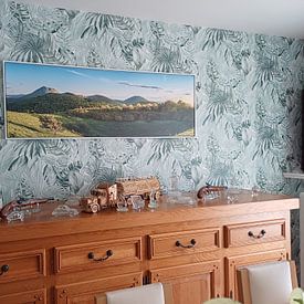 Klantfoto: Vulkaanlandschap Auvergne in Frankrijk van Voss fotografie, op canvas