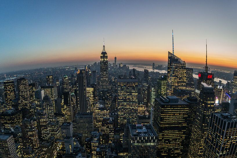 Manhattan na zonsondergang van Joran Maaswinkel