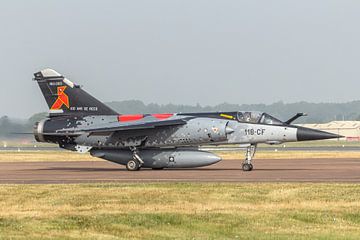 Dassault Mirage F1 CR op weg naar thuisbasis. van Jaap van den Berg