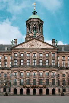 Het Koninklijk Paleis (stadhuis) op de Dam, Amsterdam van Roger VDB