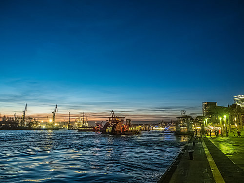 2015-12-08 Landende bruggen