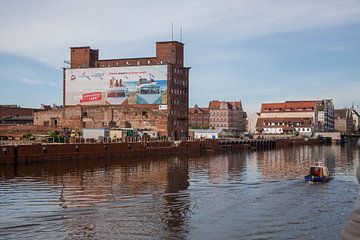 Pakhuizen in Oude haven van Gdansk, Polen