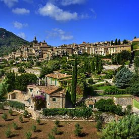 Valldemossa, un beau village de montagne sur l'île de Majorque (Espagne) sur Bart Schmitz