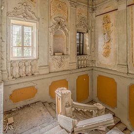 Château abandonné en Italie sur Ivana Luijten