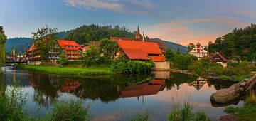 Maisons à colombages à Schiltach au lever du soleil