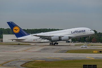 Lufthansa Airbus A380-800 "Frankfurt am Main" (D-AIMA). von Jaap van den Berg