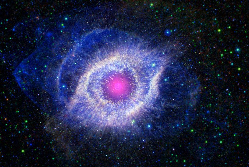Dying star by Space and Earth