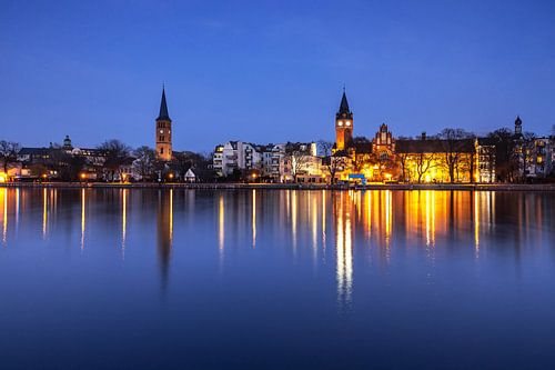 Berlijn - Köpenick: oude stad op het blauwe uur