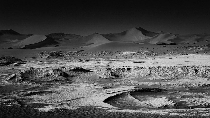 Mondlandschaft auf der Erde in Namibia von Lars Beekman