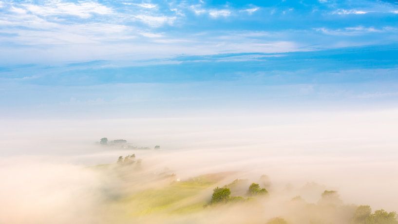 Toskana Nebel par Thomas Froemmel
