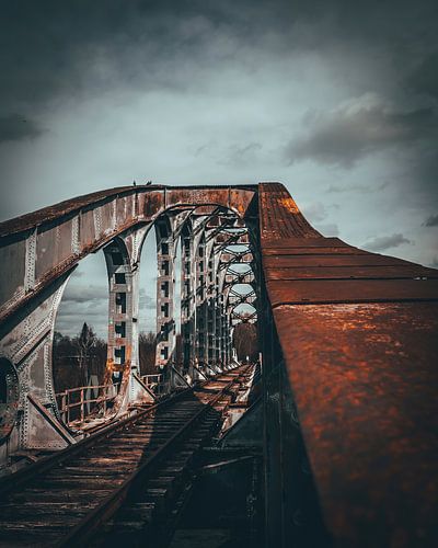 Railroad bridge at Gellik