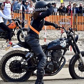 Bikes and Boards van Jan Radstake