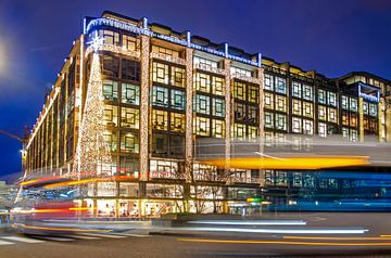 Rotterdam Groothandelsgebouw in December by Frans Blok - photos, art and other wall decoration