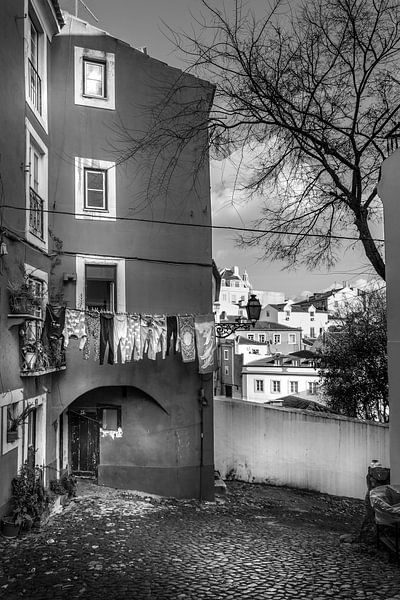 Alfama, Lisbon by Jens Korte