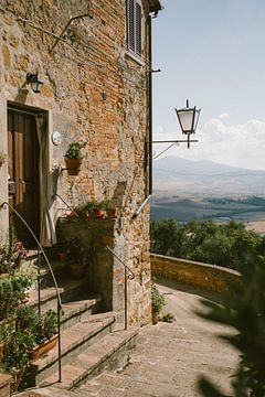 Montepulciano, Italy | Mediterranean atmosphere in Tuscany by Eleana Tollenaar