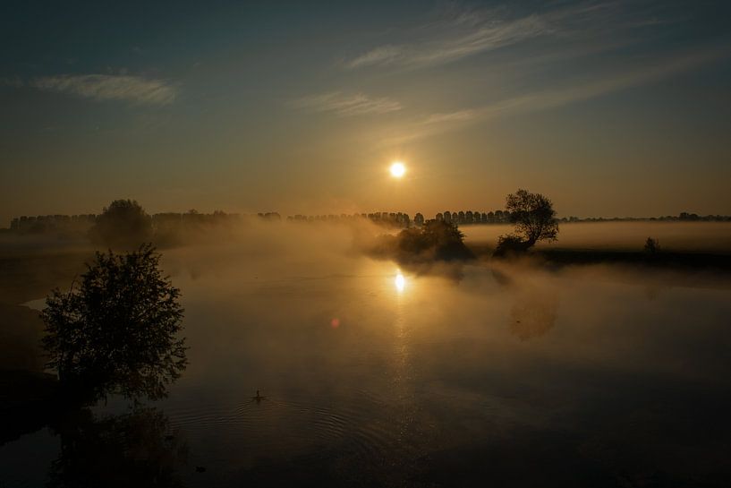 Gouden zonsopkomst van Victor Droogh