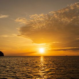 Sonnenuntergang auf See von Jeroen Berendse