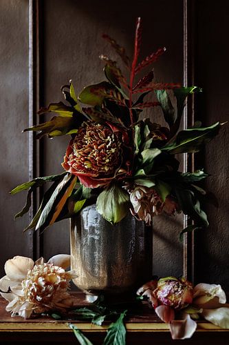 Flowers of Form: Beauty that Lasts by IIM Series