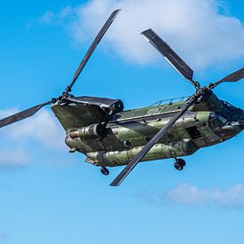 Hélicoptère Chinook sur Vincent Bottema