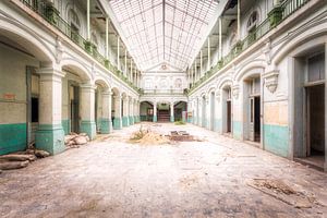 École abandonnée. sur Roman Robroek - Photos de bâtiments abandonnés
