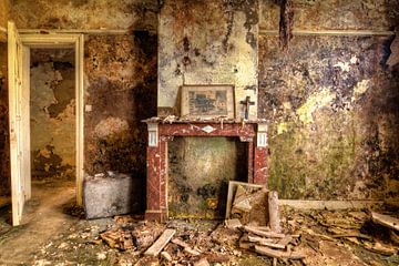 Verlaten huiskamer van On Your Wall