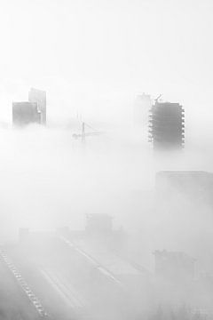 Gebouwen in de Mist van Mitchell van Eijk