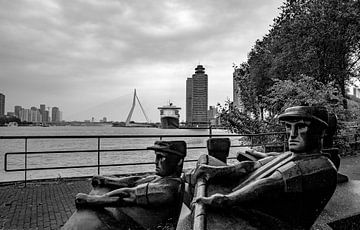 De haven en de stad Rotterdam. van scheepskijkerhavenfotografie