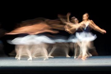 Abstracte ballerina danseres van Atelier Liesjes