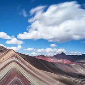 Rainbow mountain by Luc Buthker