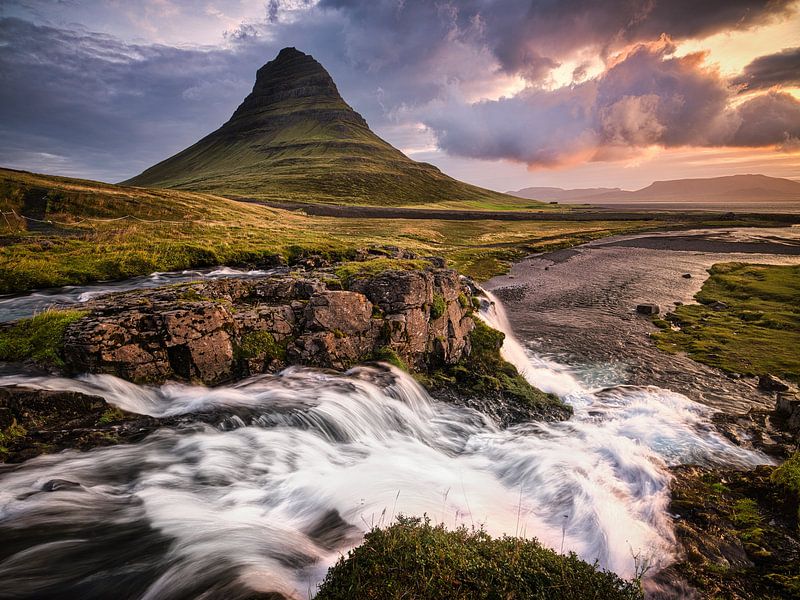 Kirkjufell, Island von Eddy Westdijk