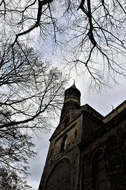 The cross by Annabel Terlou