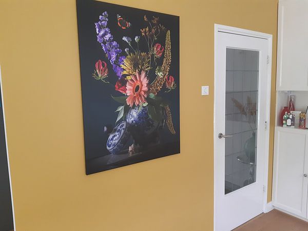 Customer photo: Royal Flora by Fine Art Flower - Artist Sander van Laar, on canvas