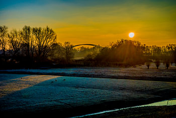 Zonsondergang in de Rotterdamse Polder