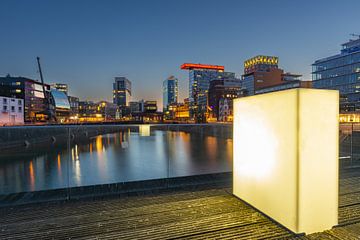 Medienhafen in Düsseldorf von Walter G. Allgöwer